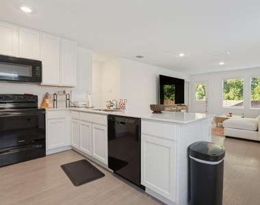 238 Willow Way - Photo Thumbnail 1