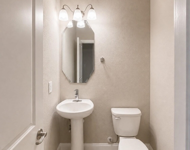 6002 14th Street - Photo Thumbnail 28