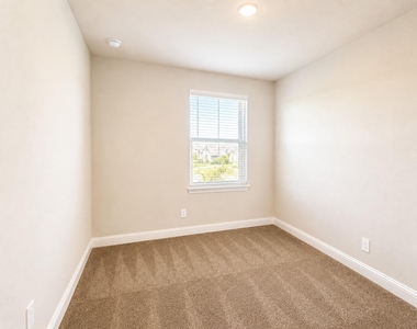 6002 14th Street - Photo Thumbnail 25