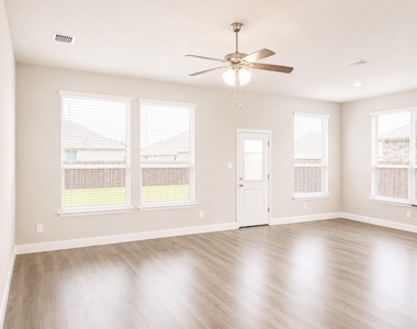 6002 14th Street - Photo Thumbnail 11