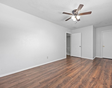 2019 Fleur De Lis Court - Photo Thumbnail 21