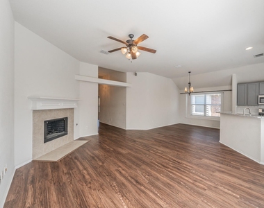 2612 Redcedar Drive - Photo Thumbnail 21