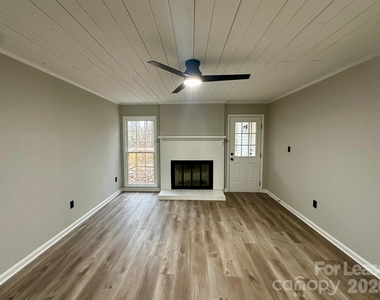 1401 Longbrook Drive - Photo Thumbnail 8