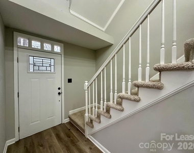 1401 Longbrook Drive - Photo Thumbnail 7