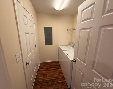 3791 Lee Moore Road - Photo Thumbnail 4
