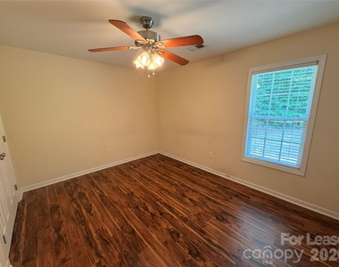 3791 Lee Moore Road - Photo Thumbnail 6