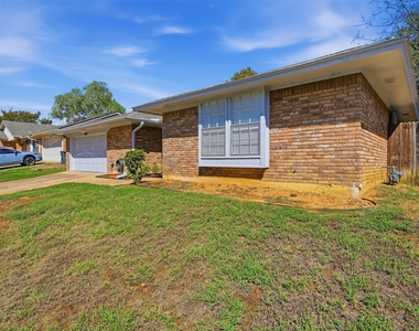 5917 Pleasant Hill Drive - Photo Thumbnail 3