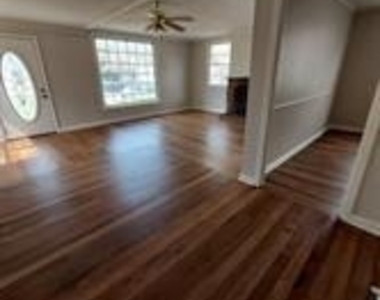 2505 Earl Lane - Photo Thumbnail 21