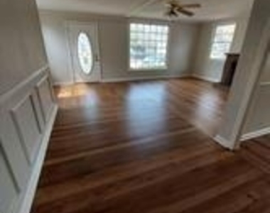 2505 Earl Lane - Photo Thumbnail 22