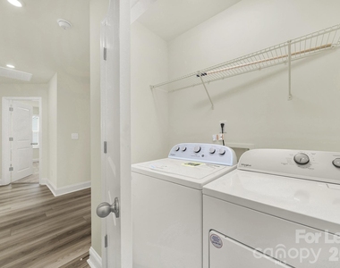 1532 Cedar Tree Drive - Photo Thumbnail 14