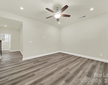 1532 Cedar Tree Drive - Photo Thumbnail 9