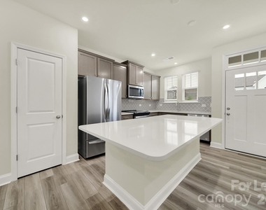 1532 Cedar Tree Drive - Photo Thumbnail 7
