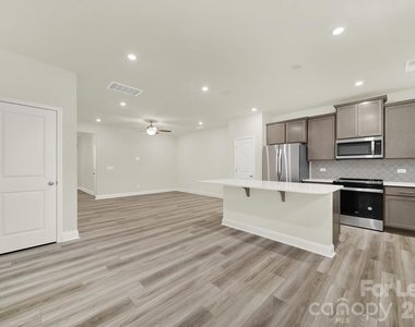 1532 Cedar Tree Drive - Photo Thumbnail 3