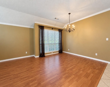 4625 Marguerite Lane - Photo Thumbnail 3
