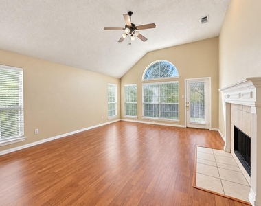 4625 Marguerite Lane - Photo Thumbnail 7