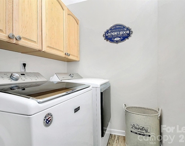106 Honey Court - Photo Thumbnail 27