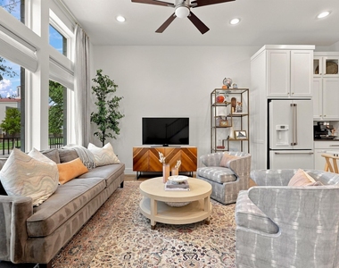 1137 Manderly Court - Photo Thumbnail 4