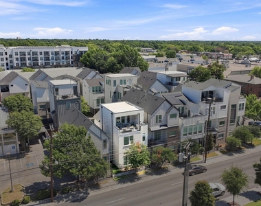 1137 Manderly Court - Photo Thumbnail 32