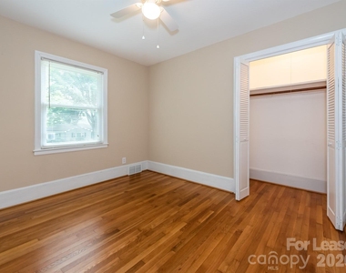 1301 N Sharon Amity Road - Photo Thumbnail 16
