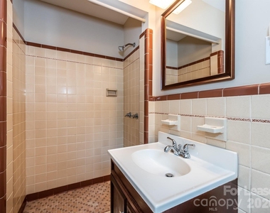 1301 N Sharon Amity Road - Photo Thumbnail 15