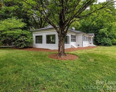 1301 N Sharon Amity Road - Photo Thumbnail 22