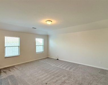 531 Deer Canyon Way - Photo Thumbnail 9