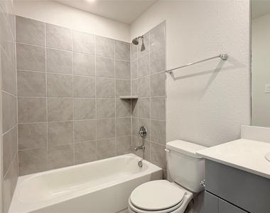 531 Deer Canyon Way - Photo Thumbnail 12