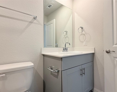 531 Deer Canyon Way - Photo Thumbnail 11