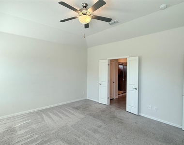 531 Deer Canyon Way - Photo Thumbnail 22