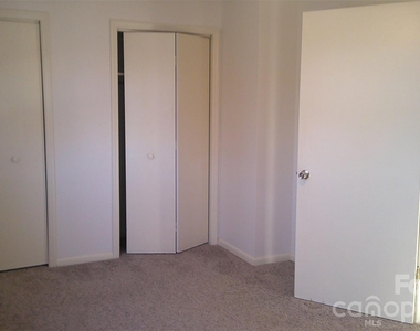114 5th Avenue Ne - Photo Thumbnail 6
