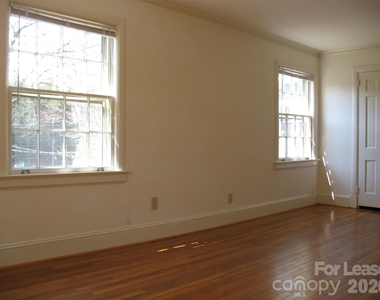 3043 Park Road - Photo Thumbnail 2
