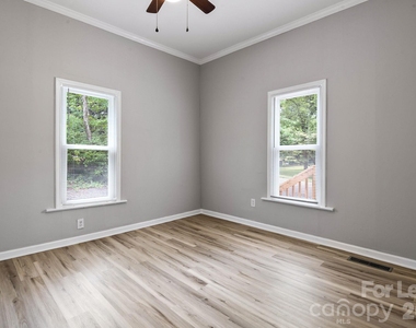 1586 3rd Street Drive Ne - Photo Thumbnail 47