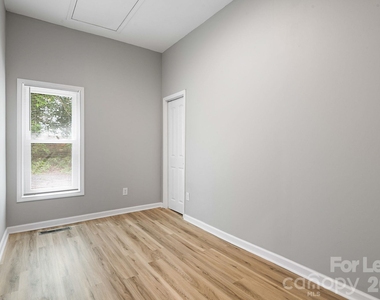 1586 3rd Street Drive Ne - Photo Thumbnail 44