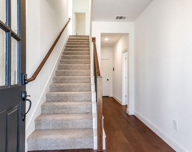 3700 Pelican Rest Way - Photo Thumbnail 9