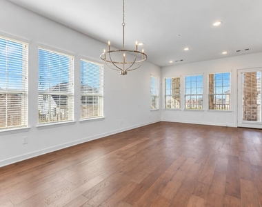 3700 Pelican Rest Way - Photo Thumbnail 3