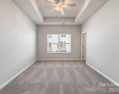 6528 Harlech Street - Photo Thumbnail 13