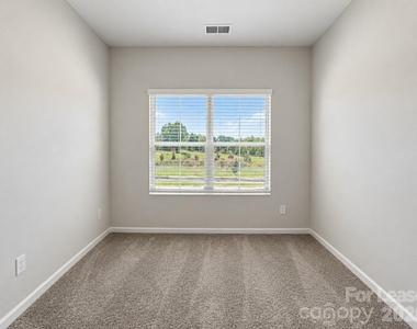 6528 Harlech Street - Photo Thumbnail 15