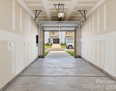 6528 Harlech Street - Photo Thumbnail 25
