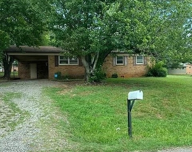 1921 Cunningham Drive - Photo Thumbnail 1