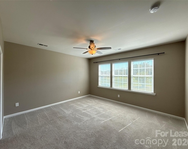 10109 Wesleyan Hall Drive - Photo Thumbnail 11