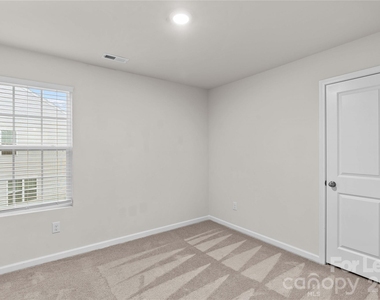 167 Hazelnut Way - Photo Thumbnail 11