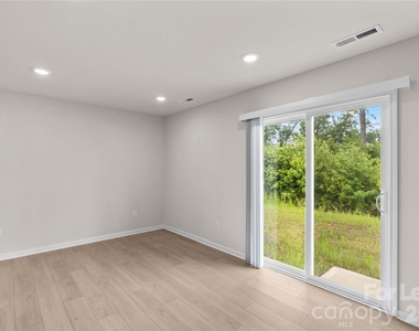 167 Hazelnut Way - Photo Thumbnail 8