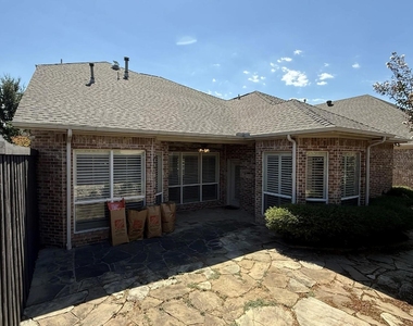 5700 Travis Drive - Photo Thumbnail 23