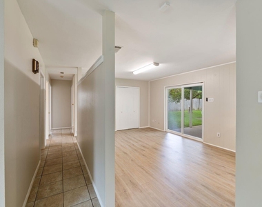 11324 Prelude Drive - Photo Thumbnail 7