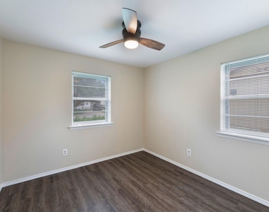 11324 Prelude Drive - Photo Thumbnail 12