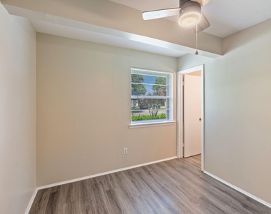 11324 Prelude Drive - Photo Thumbnail 13