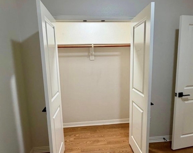 1001 Roberts Bend - Photo Thumbnail 13