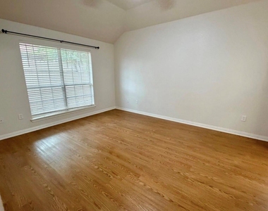 1001 Roberts Bend - Photo Thumbnail 20