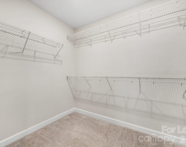 341 Cranford Drive - Photo Thumbnail 12