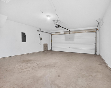 1111 Meadow Side Drive - Photo Thumbnail 25